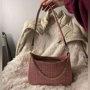guess shoulder bag